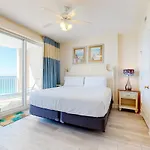 Ocean Villa 1706